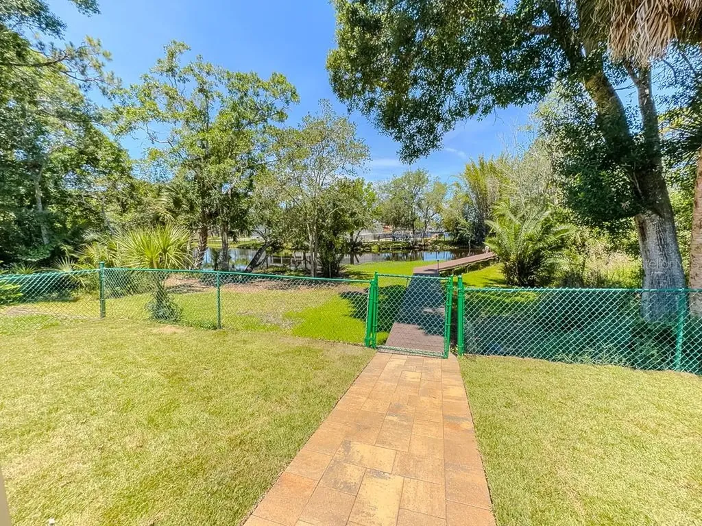 5852 Cachette De Riviera Court New Port Richey FL 34655