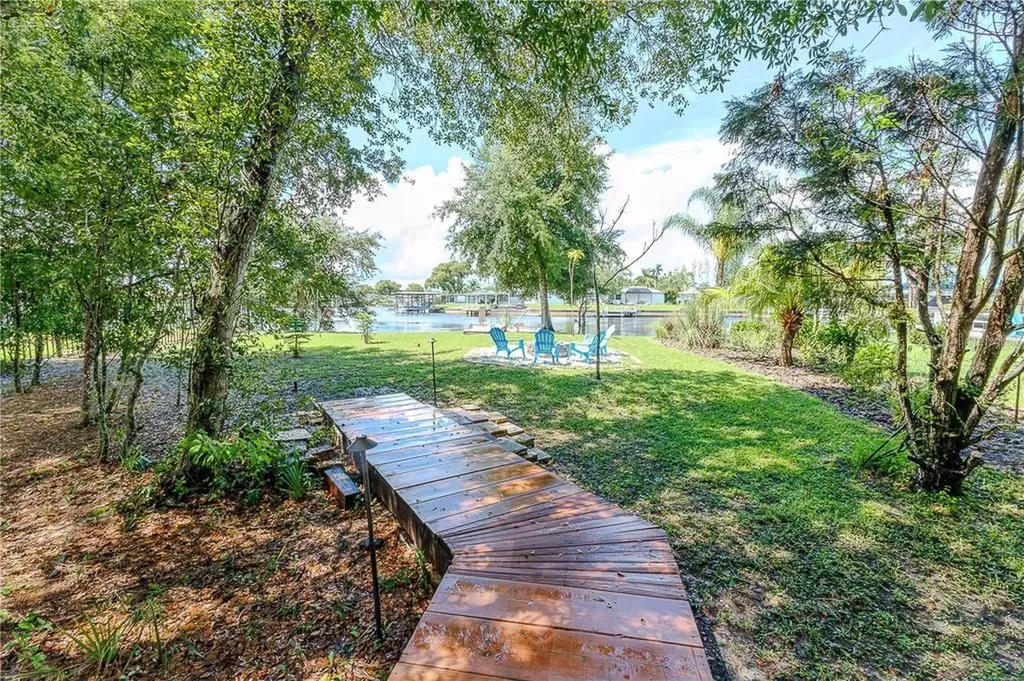5852 Cachette De Riviera Court New Port Richey FL 34655