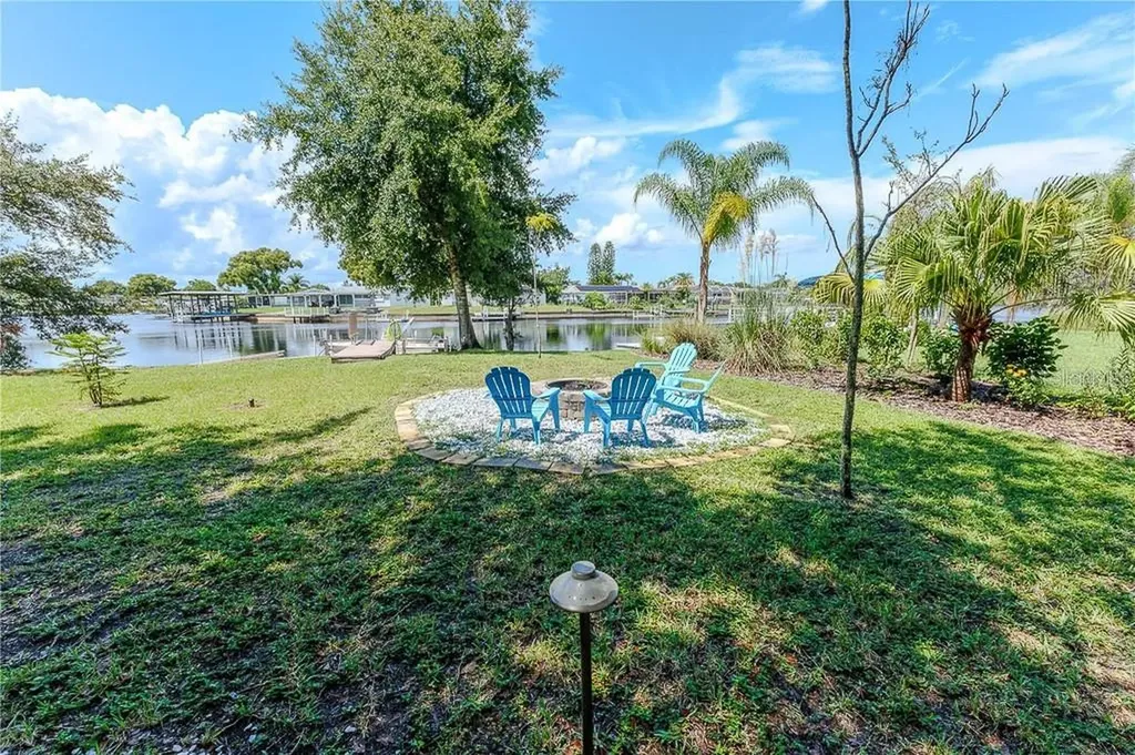 5852 Cachette De Riviera Court New Port Richey FL 34655