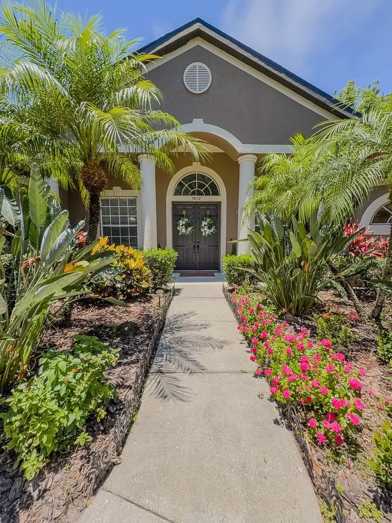 5852 Cachette De Riviera Court New Port Richey FL 34655