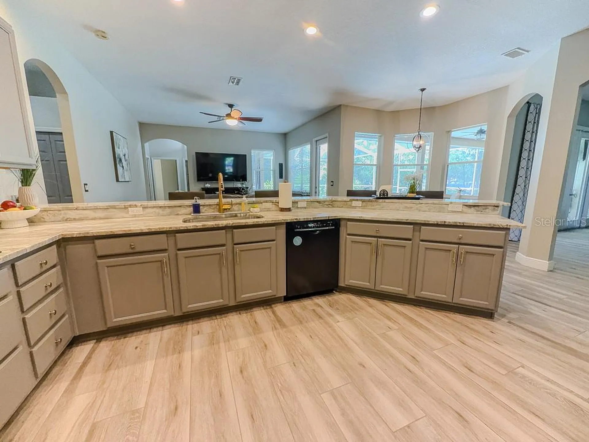 5852 Cachette De Riviera Court New Port Richey FL 34655