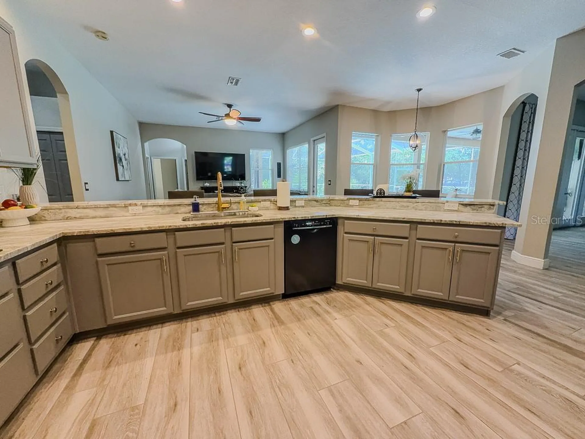 5852 Cachette De Riviera Court New Port Richey FL 34655
