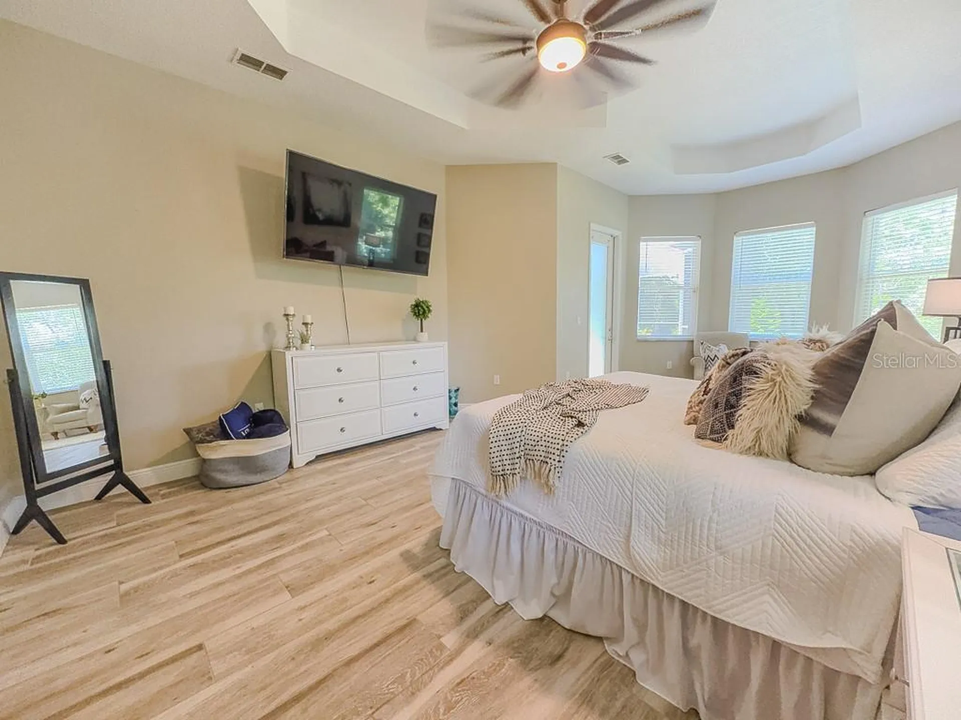 5852 Cachette De Riviera Court New Port Richey FL 34655