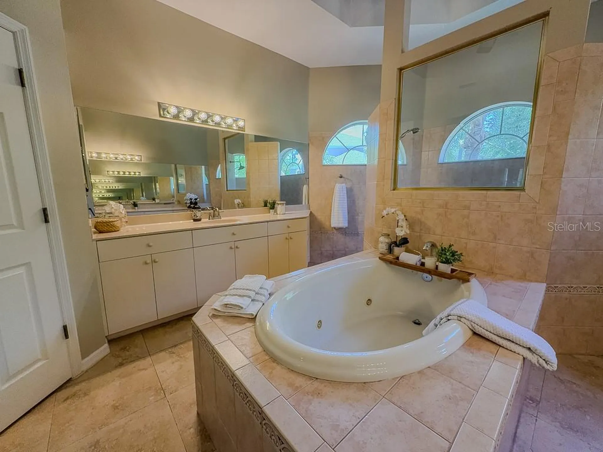 5852 Cachette De Riviera Court New Port Richey FL 34655