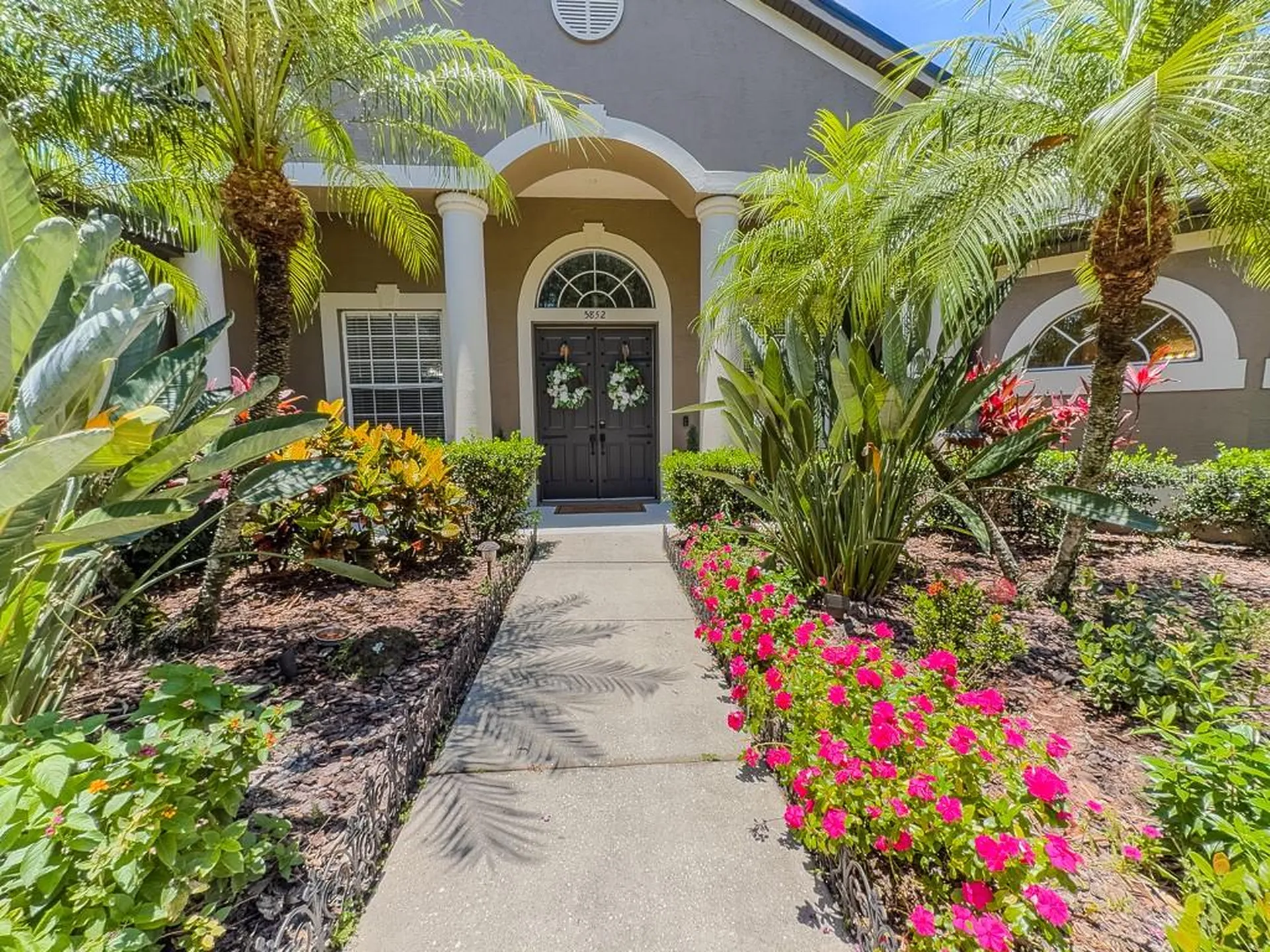 5852 Cachette De Riviera Court New Port Richey FL 34655