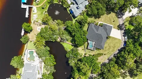 5852 Cachette De Riviera Court New Port Richey FL 34655