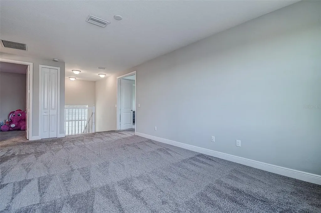 30932 Lindentree Drive Wesley Chapel FL 33543