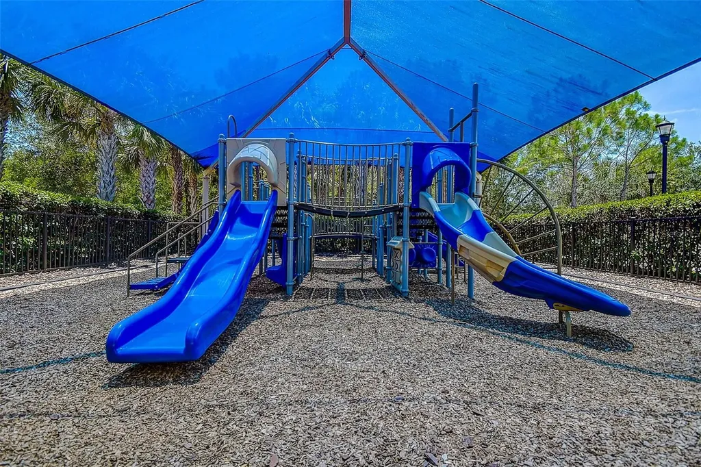 30932 Lindentree Drive Wesley Chapel FL 33543