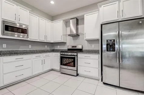 30932 Lindentree Drive Wesley Chapel FL 33543