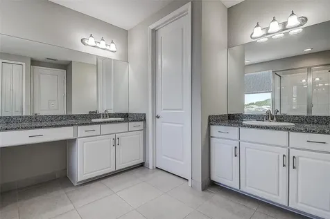 30932 Lindentree Drive Wesley Chapel FL 33543