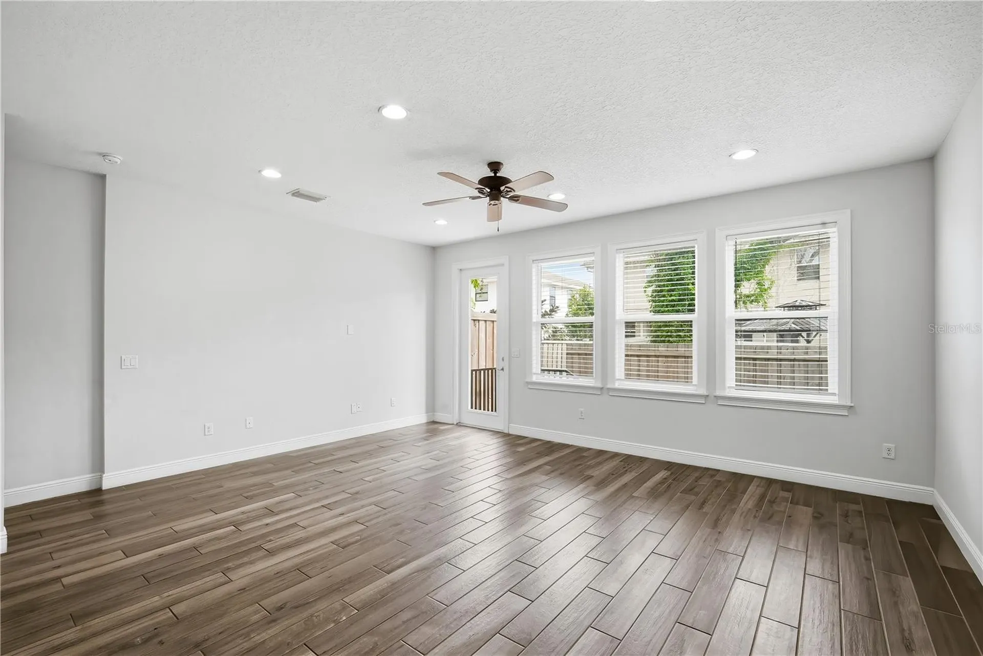 2411 W Fig Street Tampa FL 33609