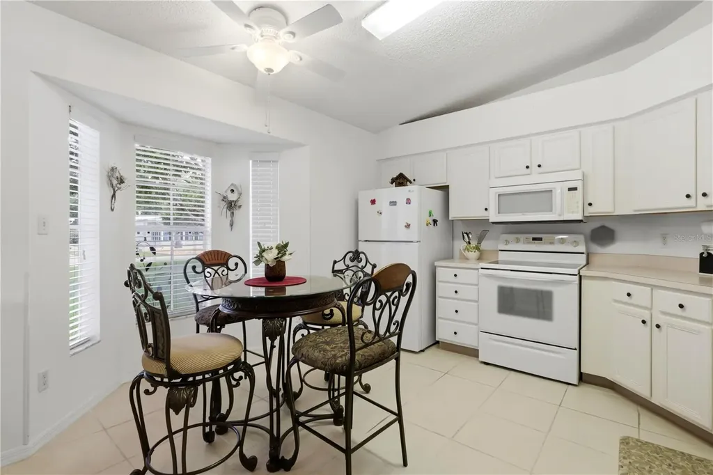 25110 Bellevue Leesburg FL 34748