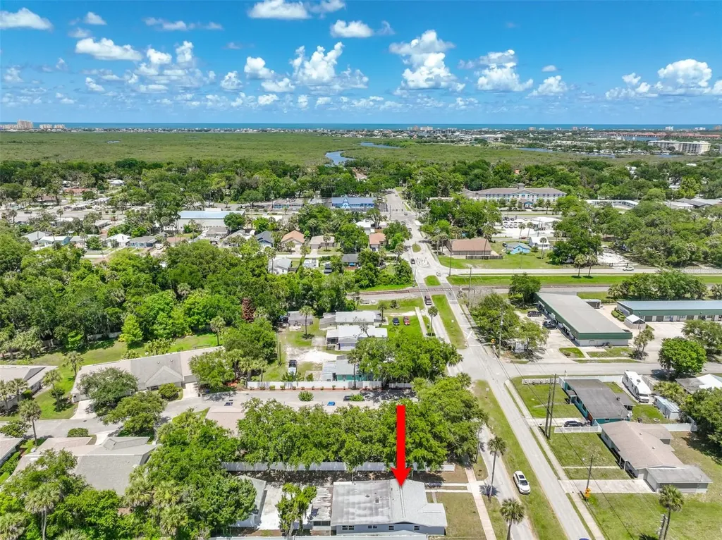 607 Wayne Avenue New Smyrna Beach FL 32168