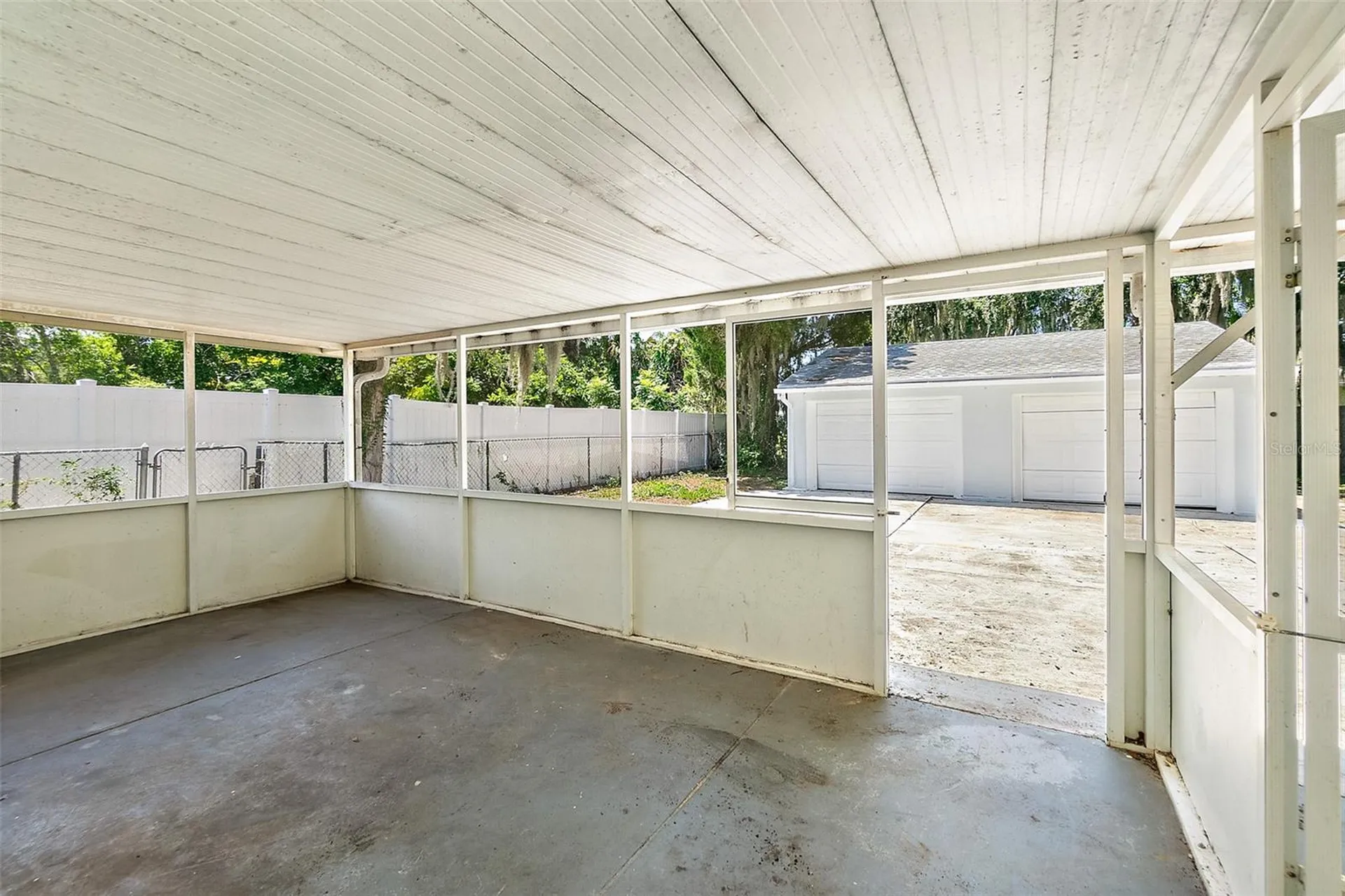 607 Wayne Avenue New Smyrna Beach FL 32168