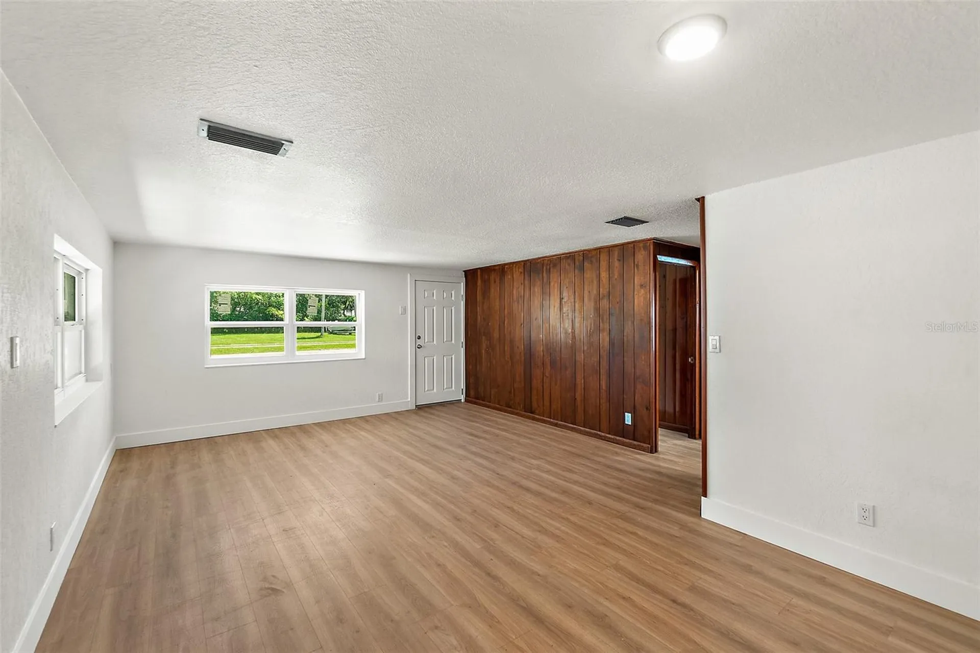 607 Wayne Avenue New Smyrna Beach FL 32168