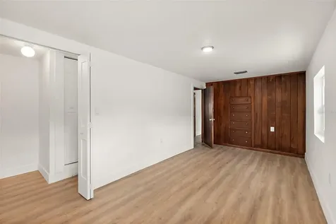 607 Wayne Avenue New Smyrna Beach FL 32168
