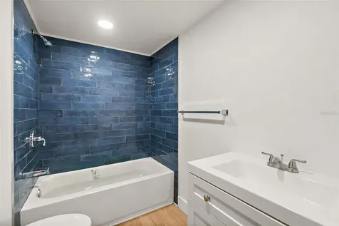 607 Wayne Avenue New Smyrna Beach FL 32168