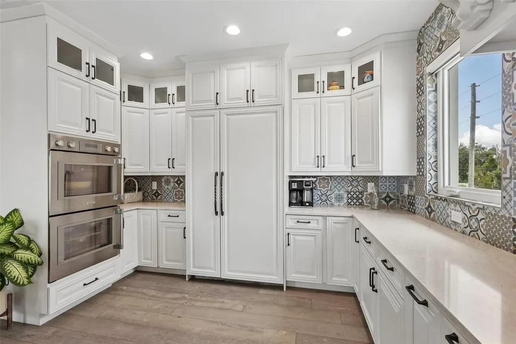 501 40th Avenue NE St Petersburg FL 33703