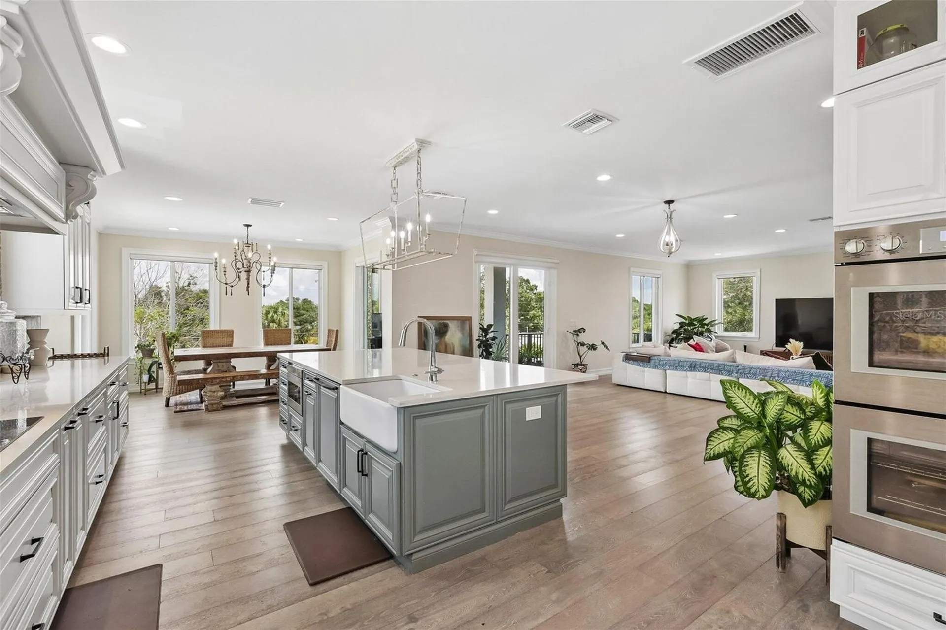 501 40th Avenue NE St Petersburg FL 33703