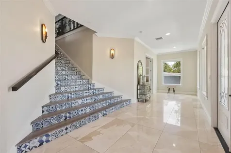 501 40th Avenue NE St Petersburg FL 33703