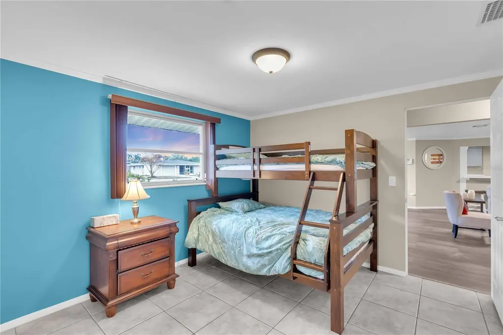 7420 Cass Circle Sarasota FL 34231