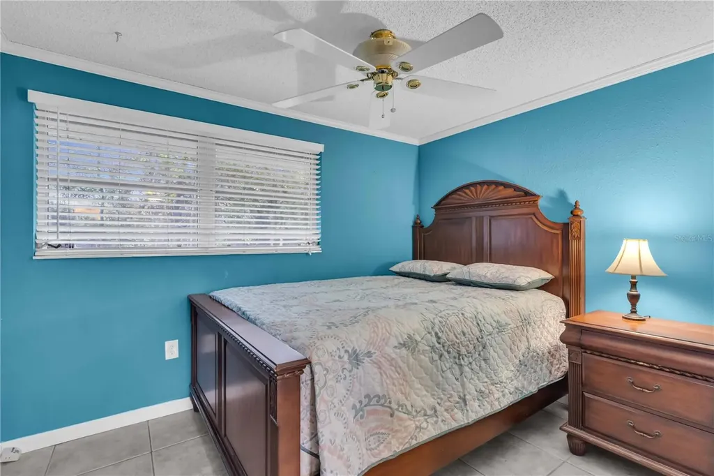 7420 Cass Circle Sarasota FL 34231