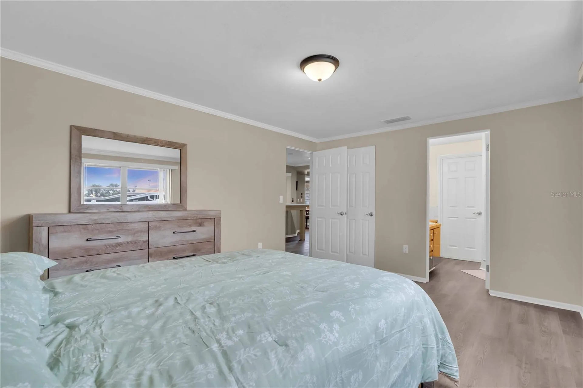 7420 Cass Circle Sarasota FL 34231