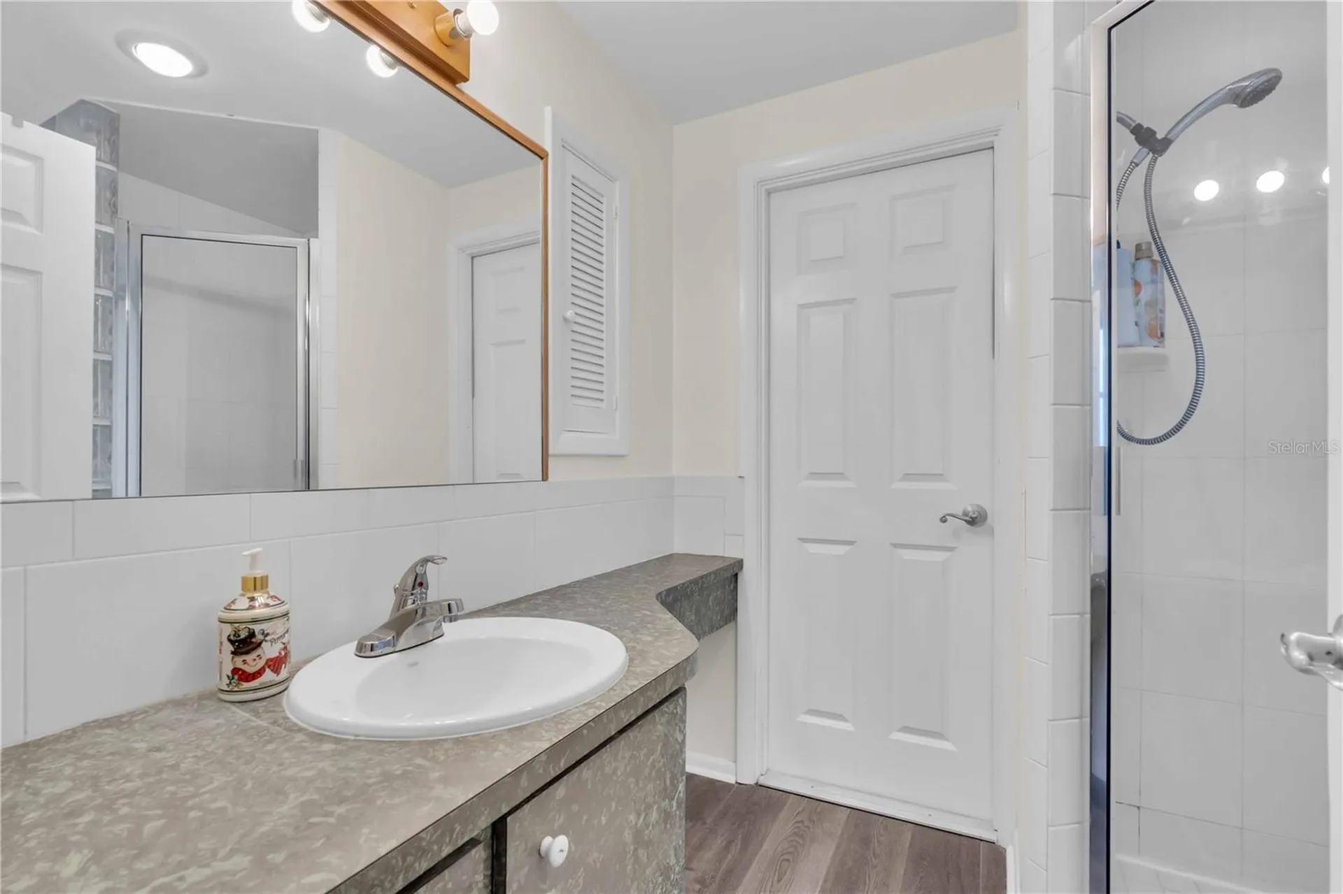 7420 Cass Circle Sarasota FL 34231