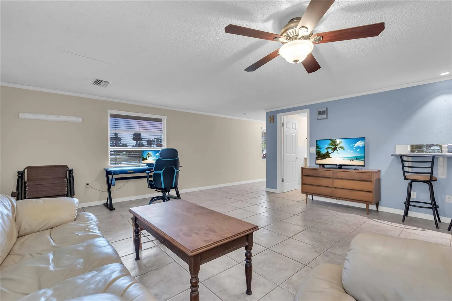 7420 Cass Circle Sarasota FL 34231