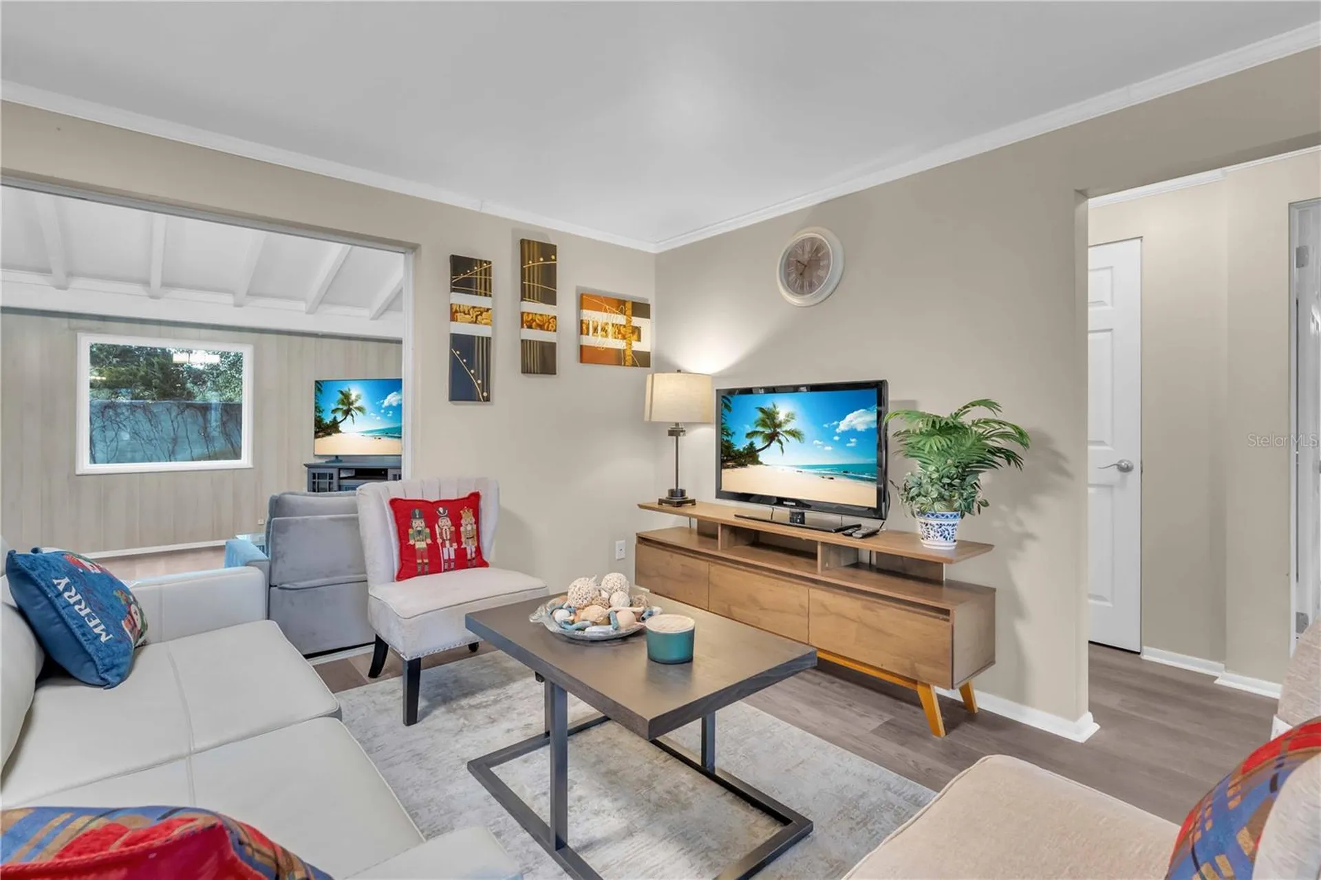 7420 Cass Circle Sarasota FL 34231