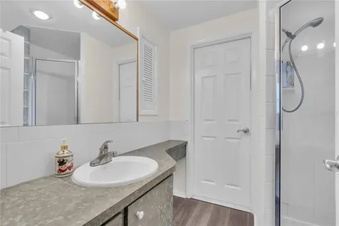 7420 Cass Circle Sarasota FL 34231
