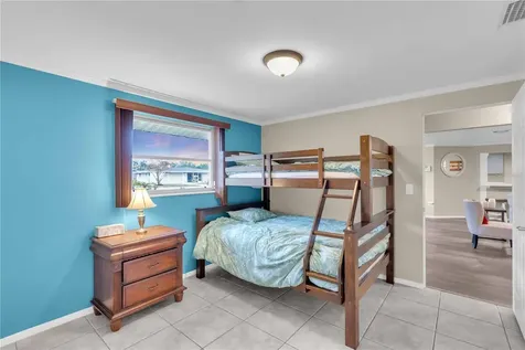 7420 Cass Circle Sarasota FL 34231