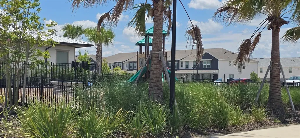 2012 Tohoqua Boulevard Kissimmee FL 34744