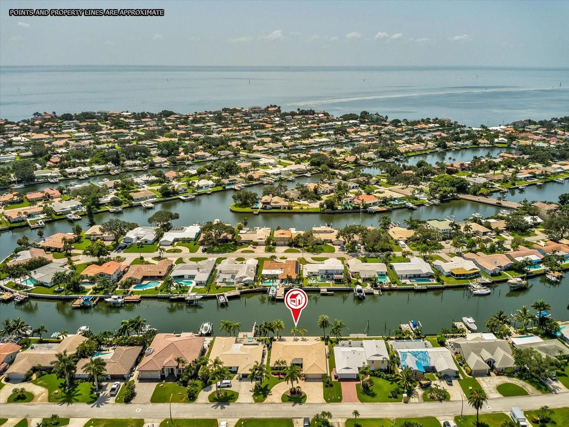 2044 Michigan Avenue NE St Petersburg FL 33703