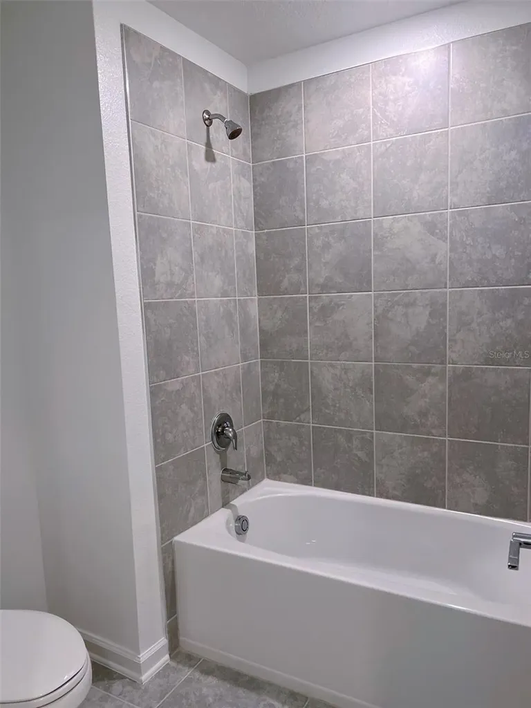 352 Loch Court Davenport FL 33837