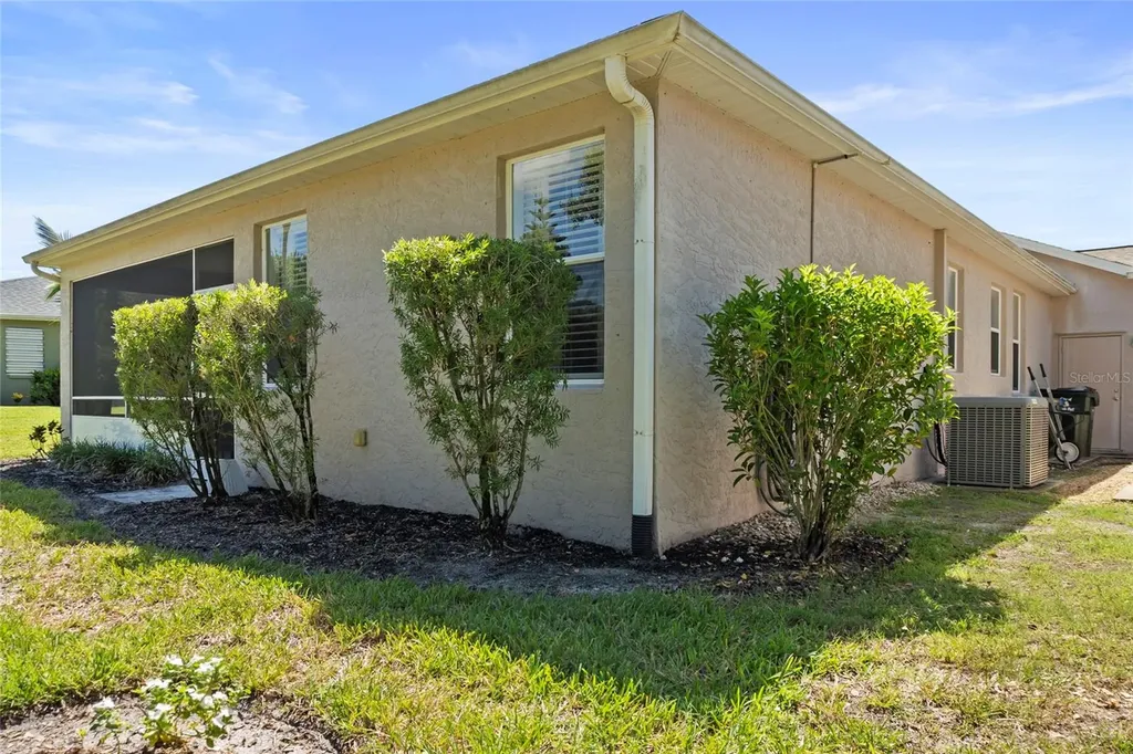 1344 Hedgewood Circle North Port FL 34288