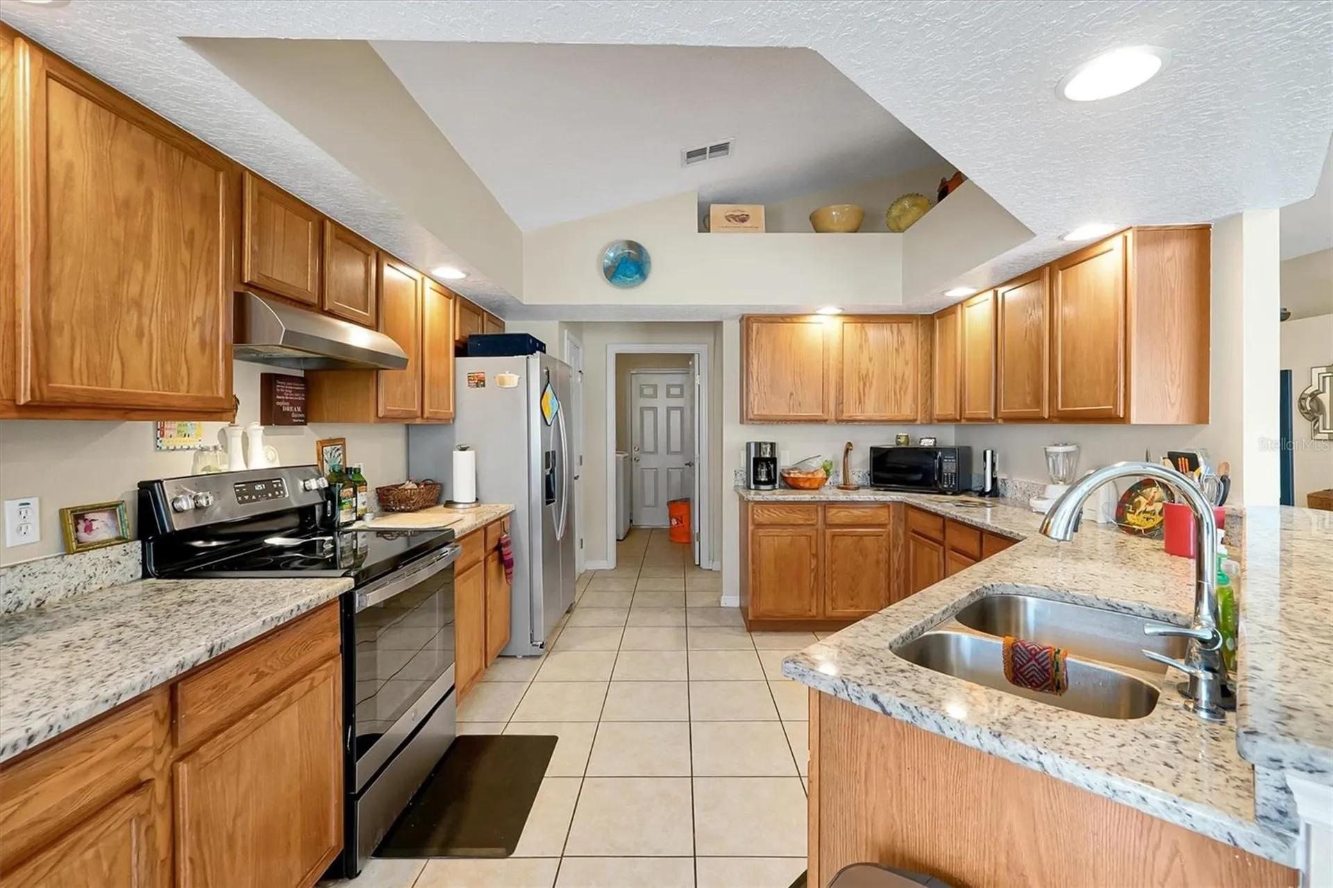 816 Knightsbridge Circle Davenport FL 33896