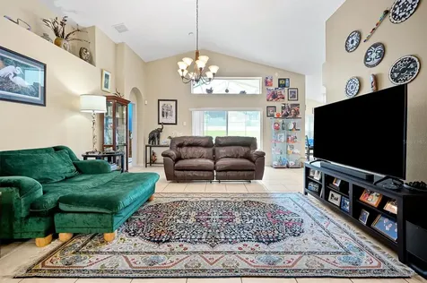 816 Knightsbridge Circle Davenport FL 33896
