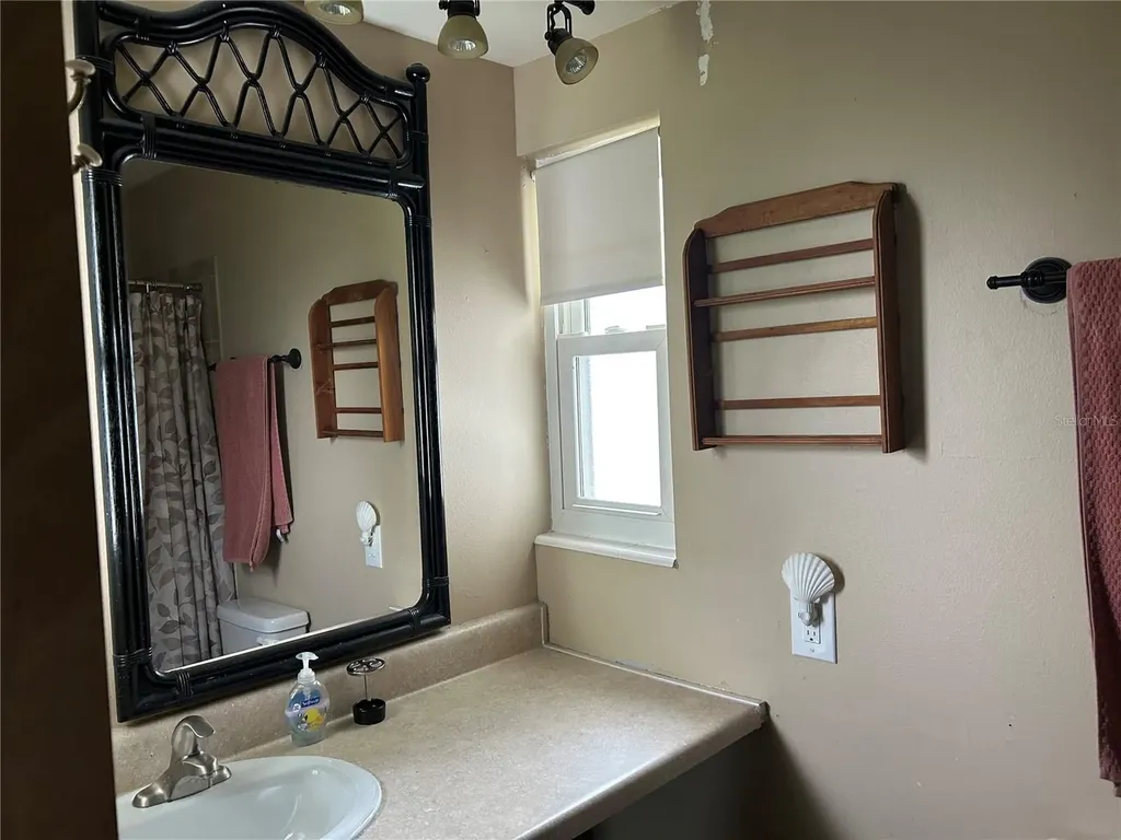 531 Sheridan Drive Venice FL 34293