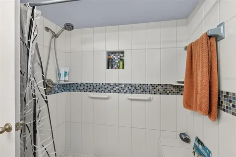 531 Sheridan Drive Venice FL 34293