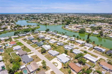 531 Sheridan Drive Venice FL 34293