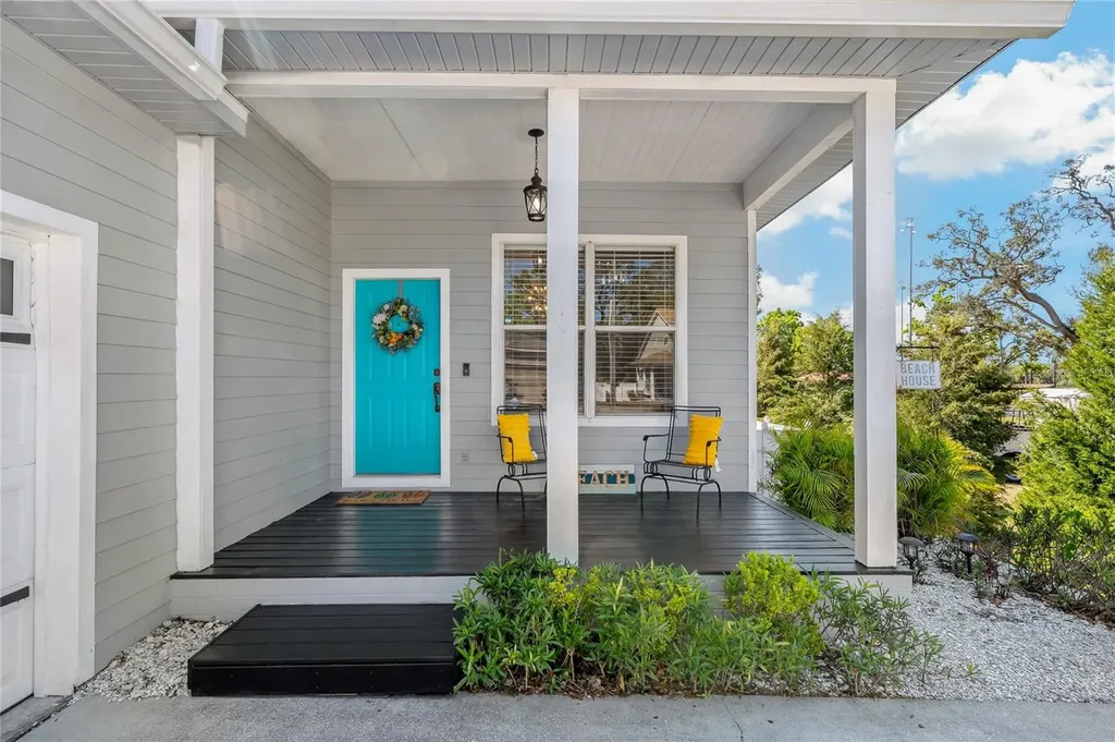 513 Meres Boulevard Tarpon Springs FL 34689