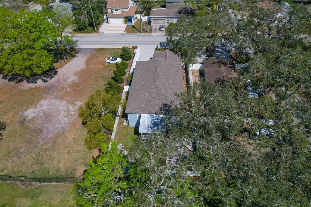 513 Meres Boulevard Tarpon Springs FL 34689