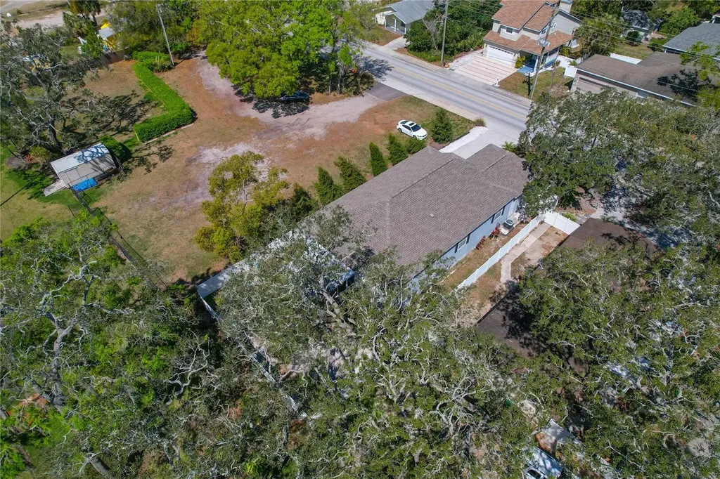 513 Meres Boulevard Tarpon Springs FL 34689