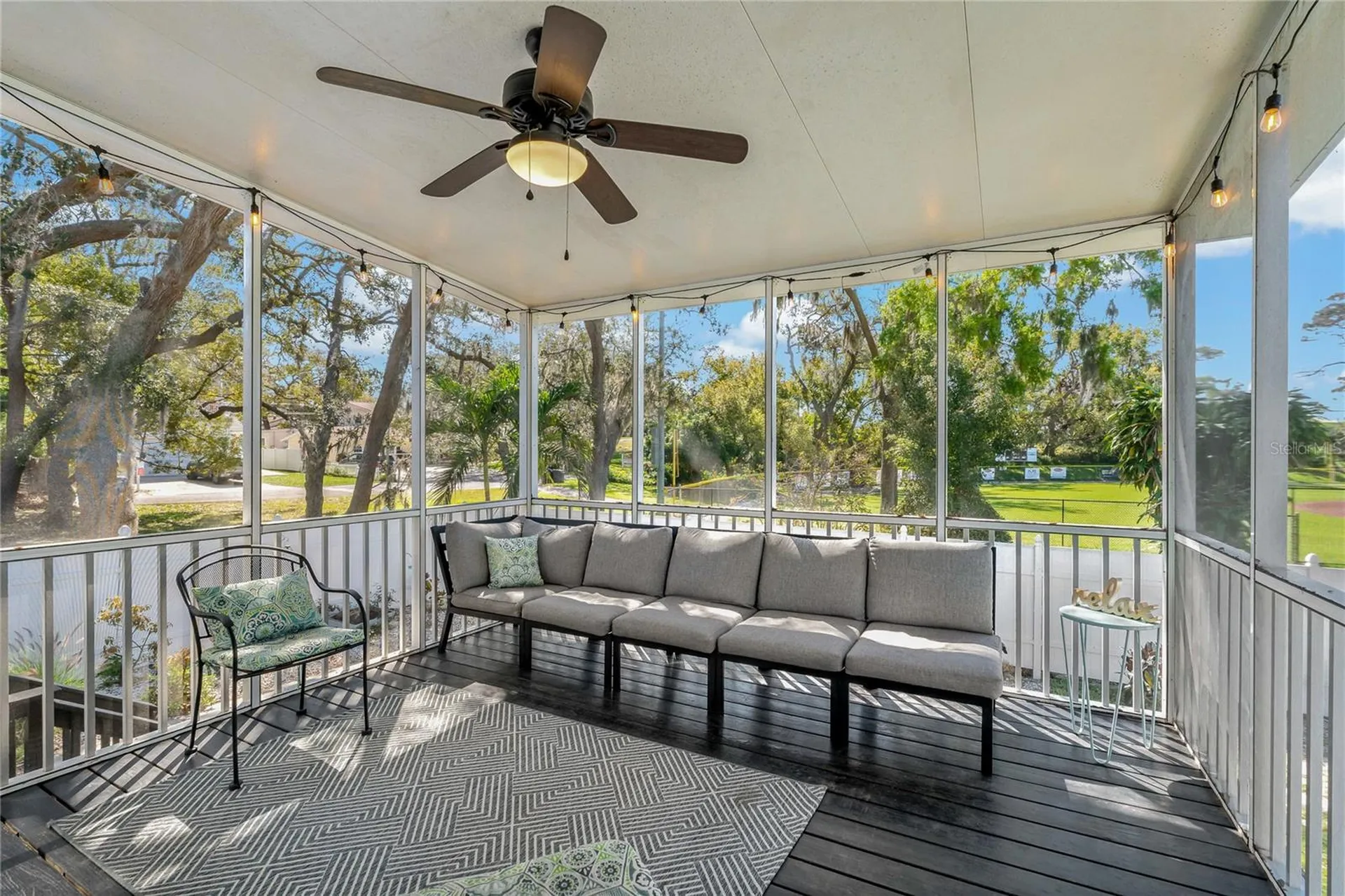 513 Meres Boulevard Tarpon Springs FL 34689