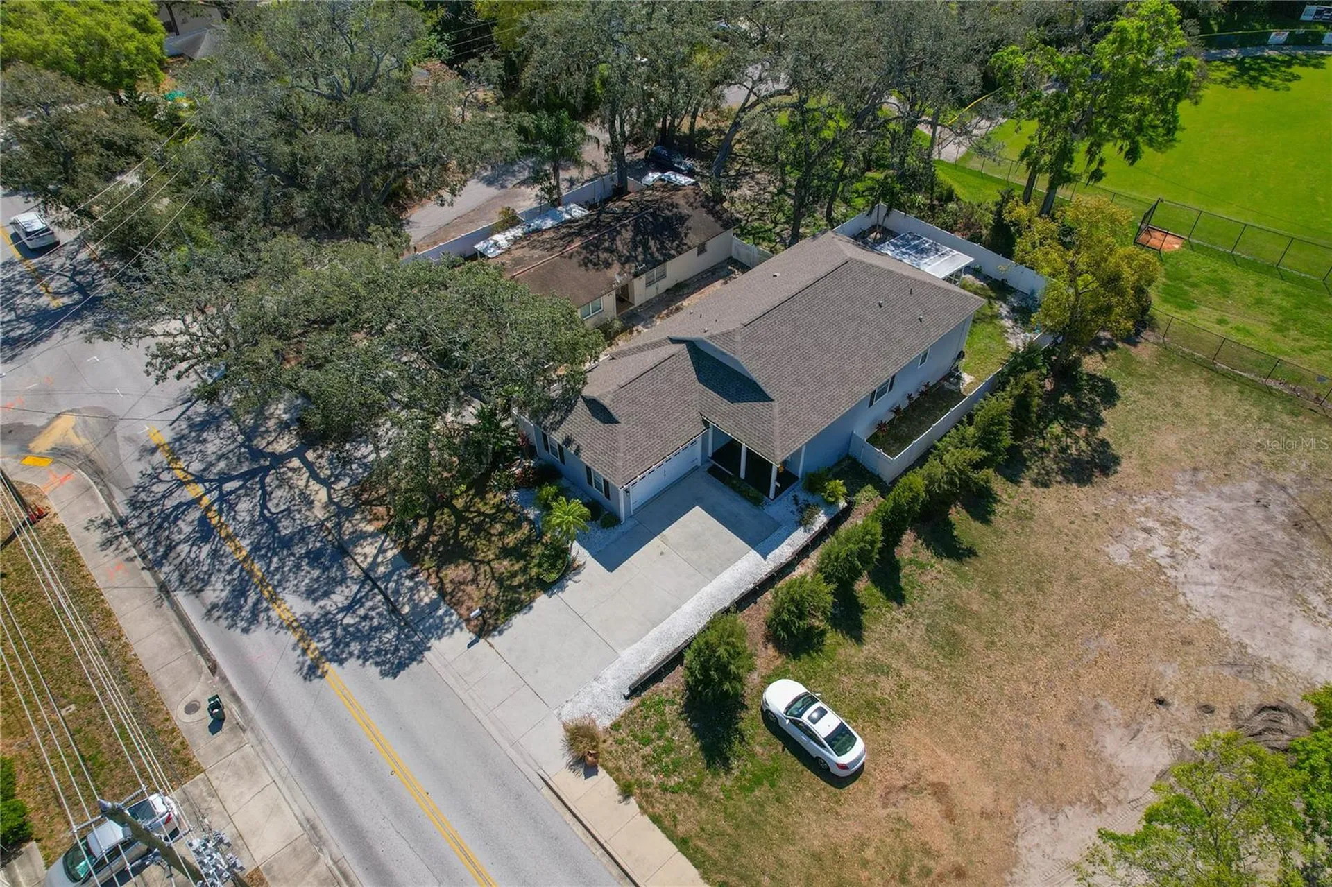 513 Meres Boulevard Tarpon Springs FL 34689