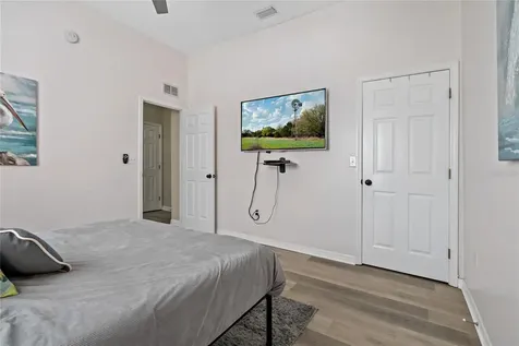 513 Meres Boulevard Tarpon Springs FL 34689