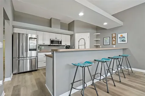 513 Meres Boulevard Tarpon Springs FL 34689