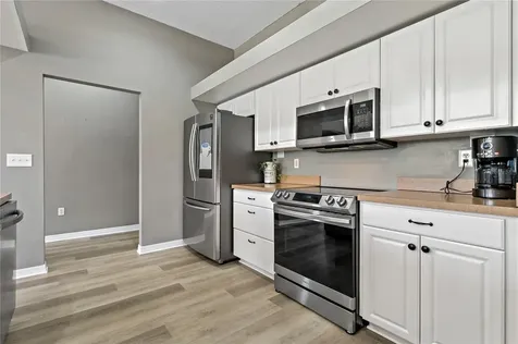 513 Meres Boulevard Tarpon Springs FL 34689