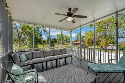513 Meres Boulevard Tarpon Springs FL 34689
